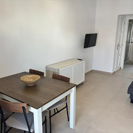 アパート Olinda's One Bedroom In Center