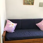 Olinda's One Bedroom In Center *
